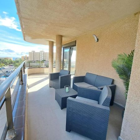לוס כריסטיאנוס Newly Reformed 2 Bedroom Apartment In The Center Of Los Cristianos מראה חיצוני תמונה